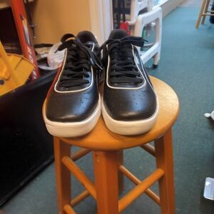 Puma Originals Black and White Men's Sneakers